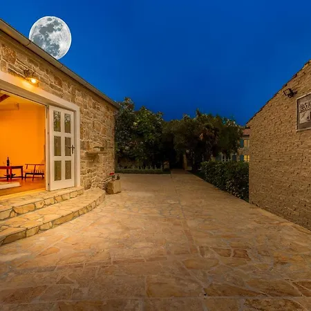 Cosy Rustica Croatia *